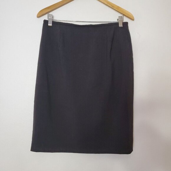 Talbots Dresses & Skirts - Talbots Petites Stretch Skirt 12P Gray Lined Back Zip Wool Spandex Knee Length